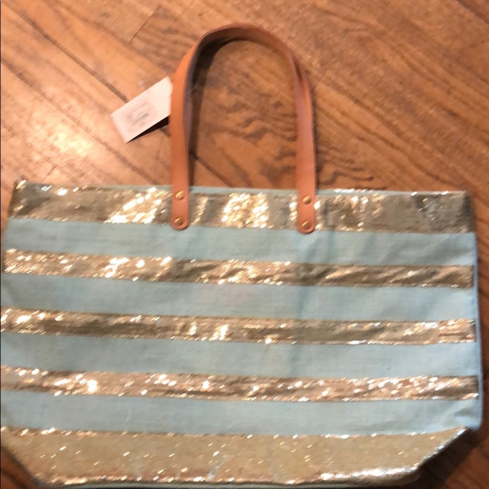 BRand new carry all bag Michelle et muchette